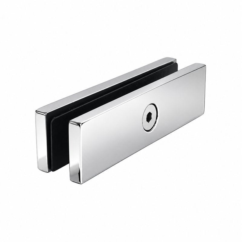 Short Flat Glass Pool Fence Joiner — Polished silver appearance concept