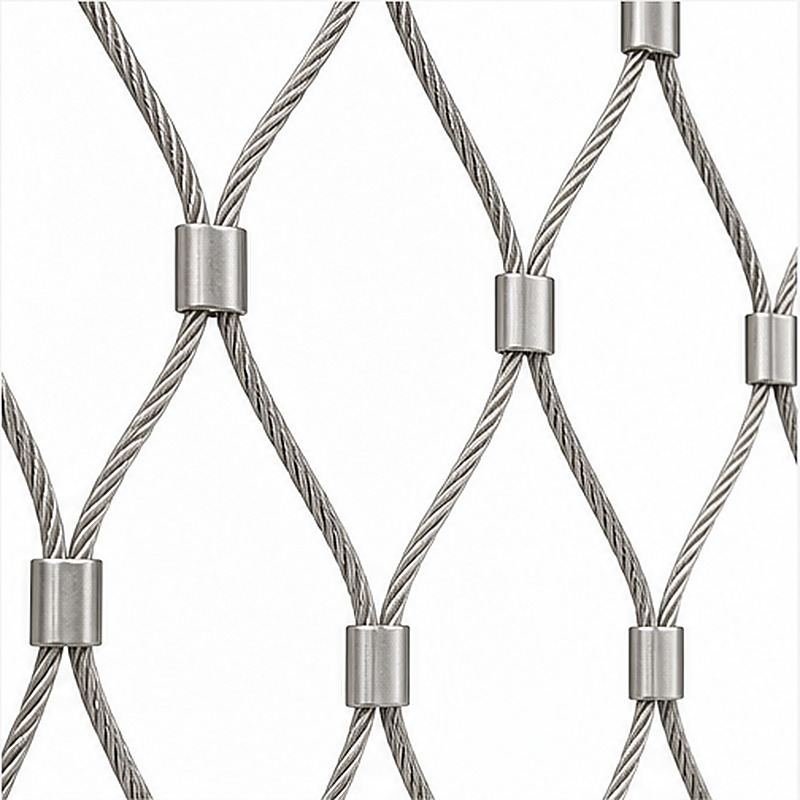Elongated Diamond Mesh Panel — Silver appearance